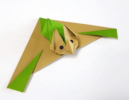 Flapping bat