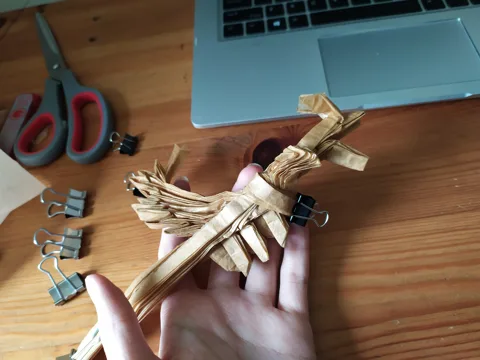 T-rex skeleton — паттерн