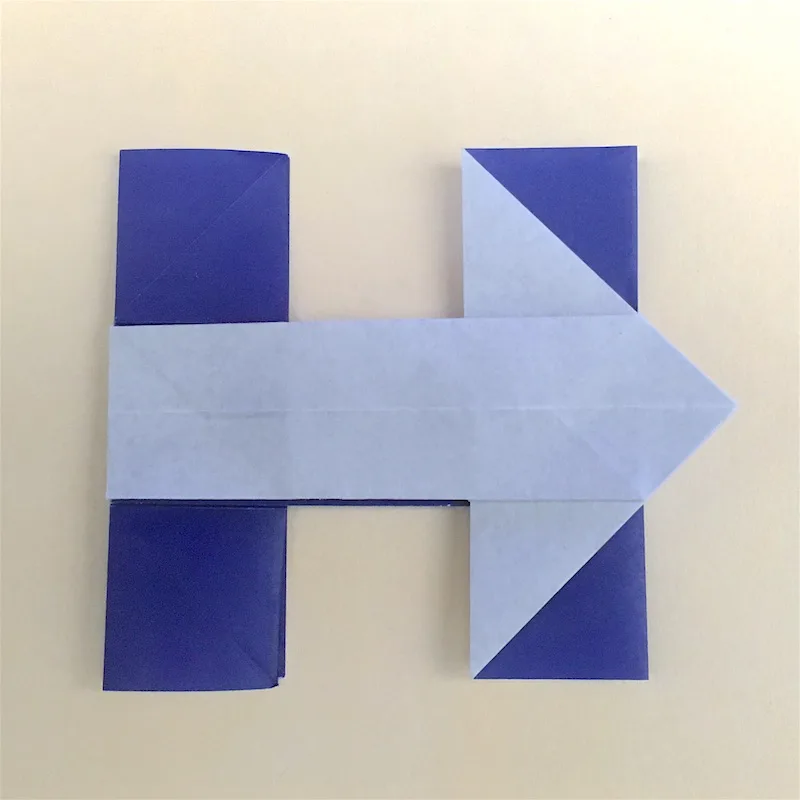 Hillary Logo
