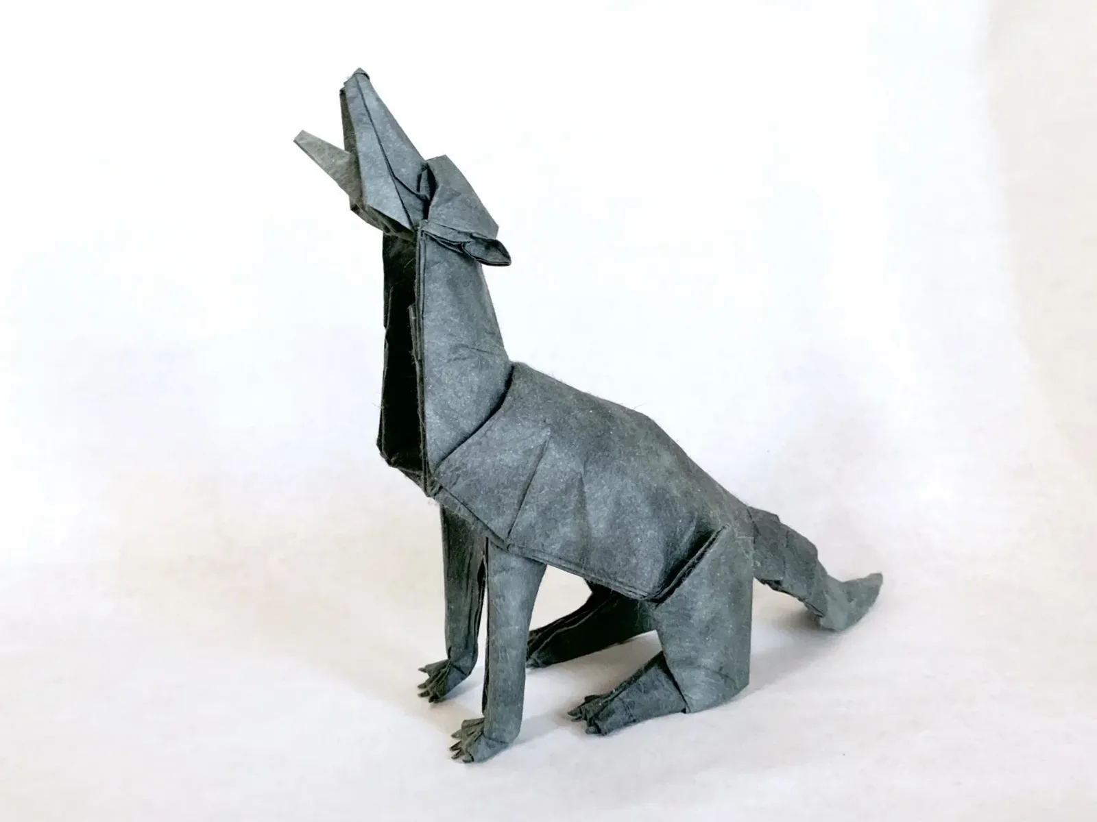 Clawed Wolf