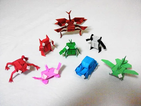 SHUN robo plane
