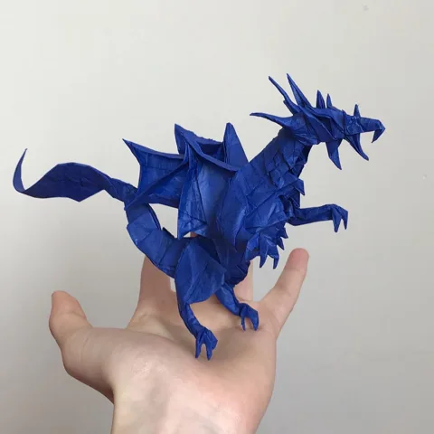 Dragon V5