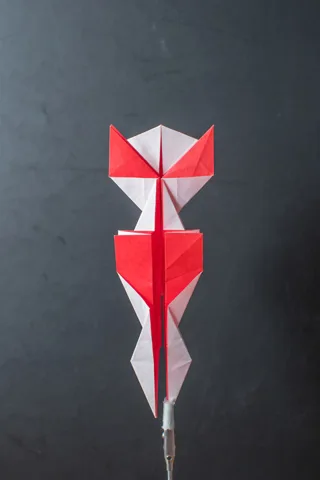 Female Wonder v1 — паттерн