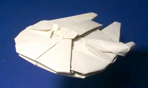 Millenium Falcon (Star Wars)