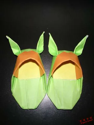 Su Tang - Cartoon slippers