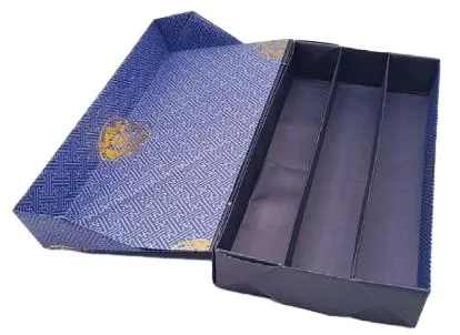 Three compartment box with lid