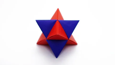 STELLATED OCTAHEDRON - Deltahedron