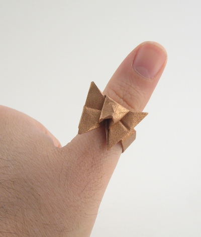Butterfly ring