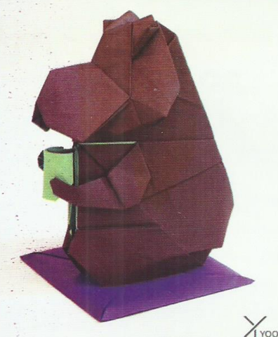 Hippo's tea time
