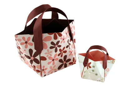 Tote bag with strong handles