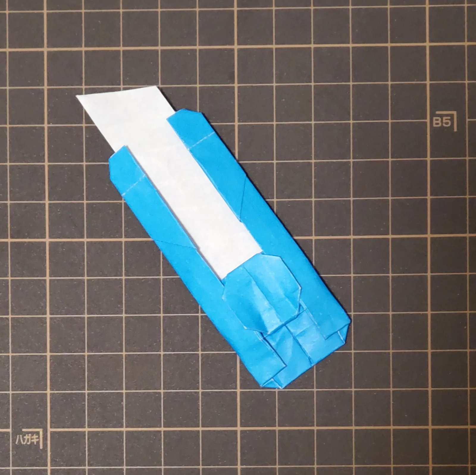 Box cutter