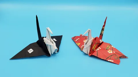 Crane in kimono