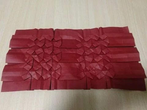 Silver ratio twist fold